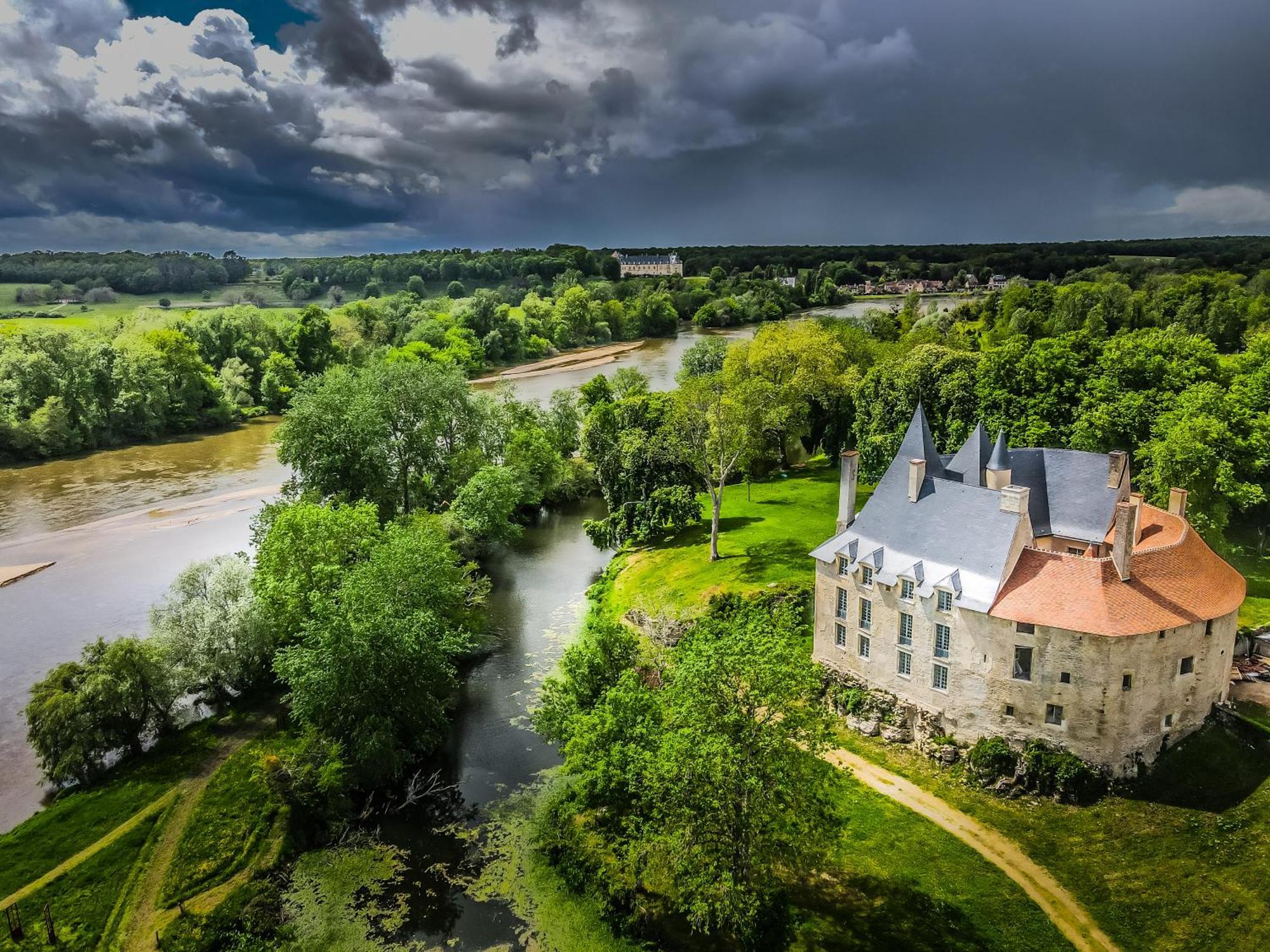 Chambre D'Hote, Chateau De Meauce Louise Et Marie Saincaize-Meauce Buitenkant foto