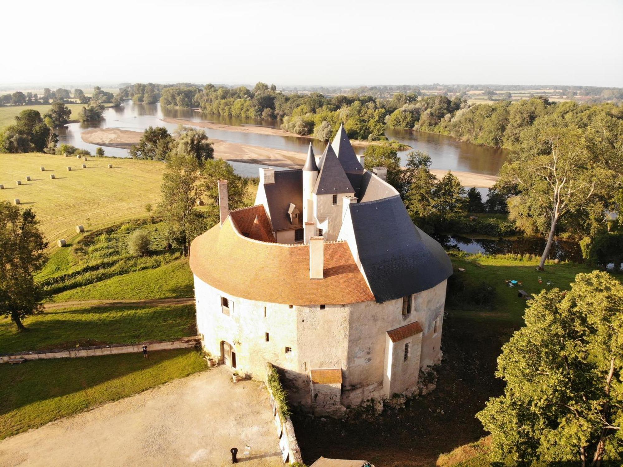 Chambre D'Hote, Chateau De Meauce Louise Et Marie Saincaize-Meauce Buitenkant foto